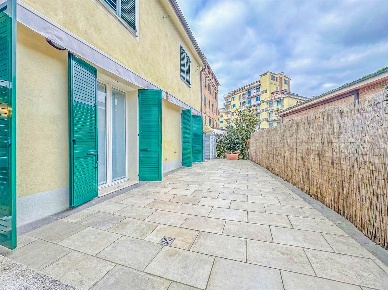 Foto Appartamento a Siena Fuori Porta Camollia di 119 m² con 7 locali