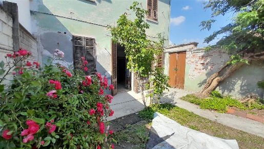 Foto Case semi ndipendenti a Mede Centro di 100 m² con 3 locali in vendita