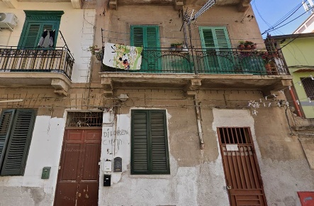 Foto Appartamento in Via Regina Bianca, Palermo Zisa di 63 m² con 3 locali