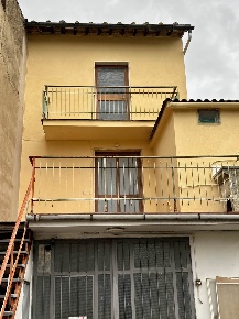 Foto Appartamento a Campi Bisenzio Centro di 68 m² con 3 locali in vendita
