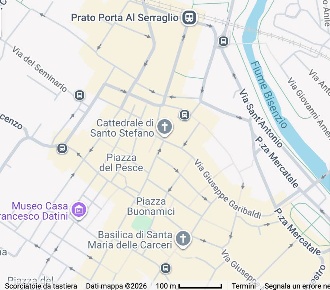 Foto Hotel a Prato Pietà di 450 m² con 999 locali in vendita