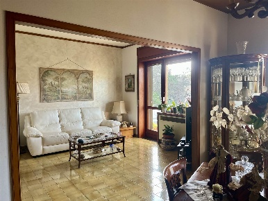 Foto Appartamento a Salerno Irno - Brignano di 144 m² con 6 locali