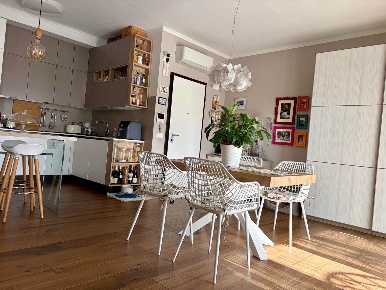 Foto Appartamento a Firenze Rovezzano di 100 m² con 4 locali in vendita