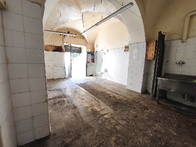 Foto Negozio a Catania Centro Storico di 60 m² con 2 locali in vendita
