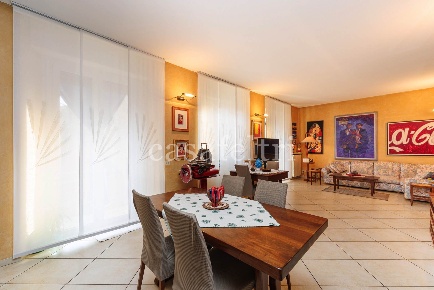 Foto Appartamento in via san pietro 4, Alzano Lombardo Centro di 135 m²