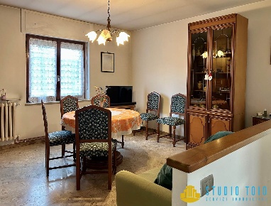 Foto Appartamento a Salussola Vigellio di 121 m² con 5 locali in vendita