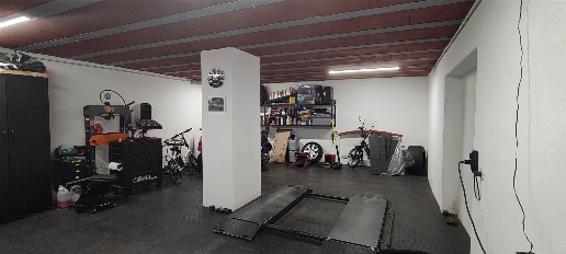 Foto Garage a Signa Centro di 50 m² con 1 locali in vendita