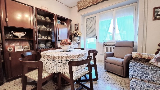 Foto Appartamento a Senigallia Lungomare di Ponente di 90 m² con 4 locali