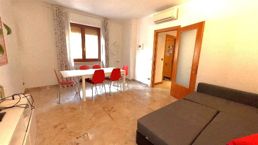 Foto Appartamento a Padova Santa Sofia - Altinate di 101 m² con 5 locali