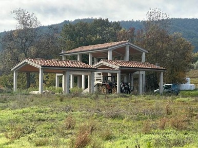 Foto Rustico a Pitigliano Centro di 290 m² con 9 locali in vendita