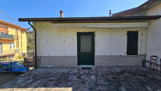 Foto Appartamento a La Spezia Stazione Fornola di 57 m² con 3 locali