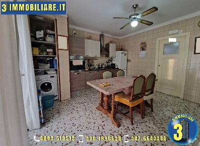 Foto Appartamento a Barletta Borgovilla - Barberini di 90 m² con 5 locali