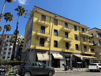 Foto Appartamento in via Caloprese  18, Cosenza Centro di 90 m² in vendita