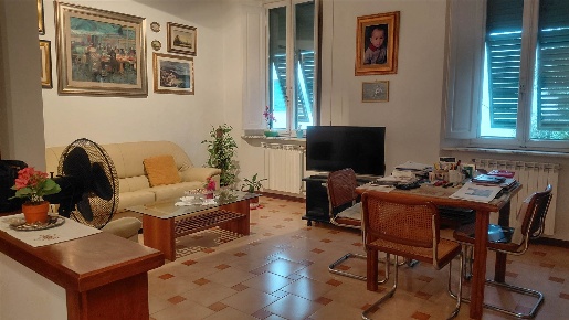 Foto Appartamento a Livorno Calzabigi di 130 m² con 5 locali in vendita
