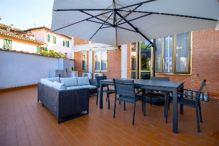 Foto Appartamento a Fiesole di 112 m² con 4 locali in vendita
