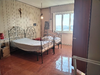 Foto Appartamento a Vallecrosia Centro di 122 m² con 3 locali in vendita