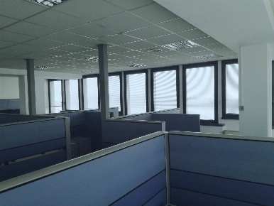 Foto Ufficio a Caponago di 271 m² con 10 locali in affitto