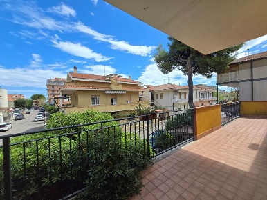 Foto Appartamento in Via Spezzaferro, Silvi Silvi Marina di 177 m²