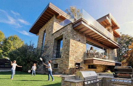 Foto Villa unifamiliare a Villasanta di 577 m² con 7 locali in vendita