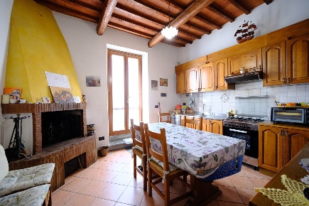 Foto Casa indipendente a Campi Bisenzio Il Rosi, Limite di 83 m² in vendita