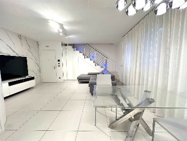 Foto Appartamento a Chioggia Centro Storico di 90 m² con 4 locali