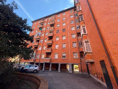 Foto Appartamento in Via Angelo Poliziano, Monza Cederna di 103 m²