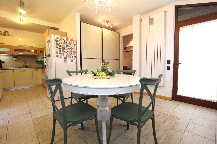 Foto Appartamento a Poggibonsi di 110 m² con 5 locali in vendita