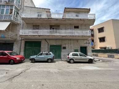 Foto Appartamento a Ficarazzi di 95 m² con 3 locali in vendita