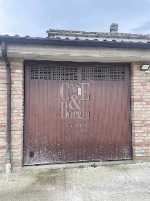 Foto Garage in Via San Francesco D'Assisi, Rivanazzano Terme di 14 m²