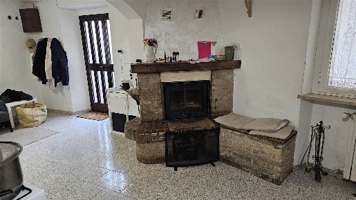 Foto Appartamento a Agugliano Centro di 163 m² con 8 locali in vendita