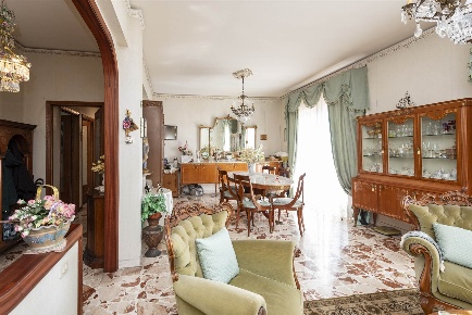 Foto Appartamento in via zolfatai 7, Catania Libertà - Stazione di 125 m²