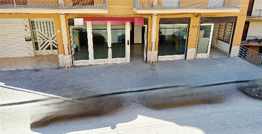 Foto Locale commerciale in Via Dei Cappuccini  59, Sciacca Centro di 620 m²