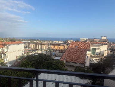 Foto Appartamento a Acireale Mangano, Guardia, San Giovanni Bosco di 90 m²