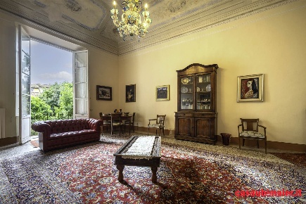 Foto Attico a Pisa San Martino di 220 m² con 6 locali in vendita