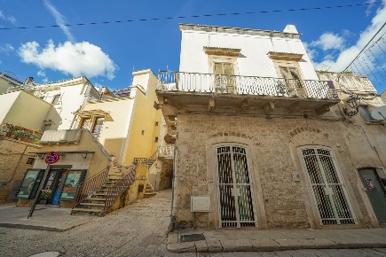 Foto Appartamento in Via Umberto I 4, Palo del Colle Centro di 115 m²