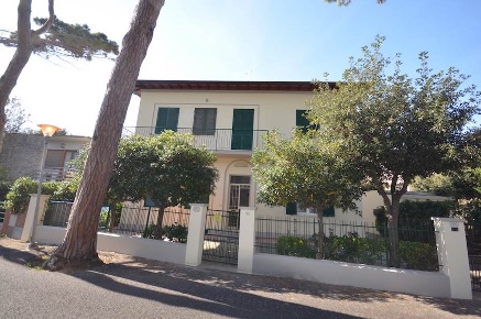 Foto Appartamento in Via del Mare 7, Rosignano Marittimo Castiglioncello