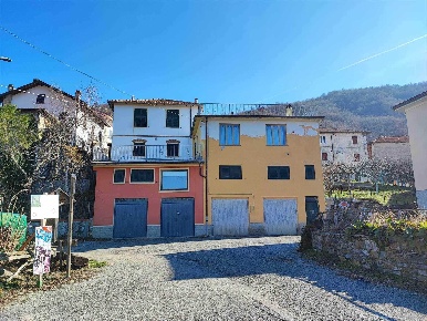 Foto Case semi ndipendenti in dova superiore, Cabella Ligure di 140 m²