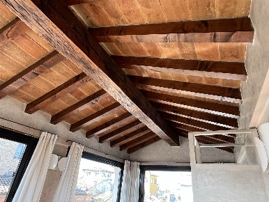 Foto Appartamento a Parma Centro Storico di 132 m² con 5 locali in vendita