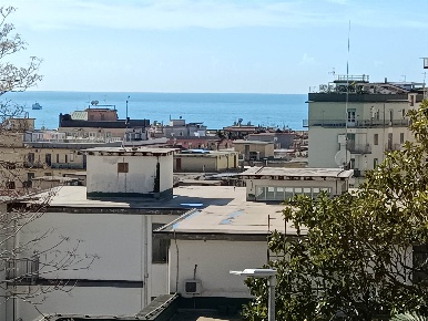 Foto Appartamento a Salerno Carmine Alto di 105 m² con 5 locali in vendita