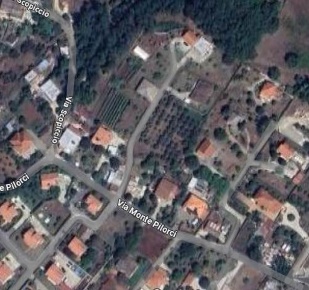 Foto Terreno edificabile a Sezze di 1730 m² in vendita