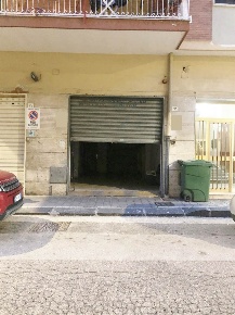 Foto Negozio in VIA ORESTE PETRILLO  31, Salerno Pastena - Pastena Alta