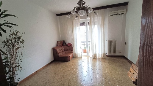 Foto Appartamento a Borgo San Lorenzo Centro di 115 m² con 5 locali