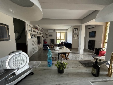 Foto Appartamento a Prato La Macine di 138 m² con 5 locali in vendita