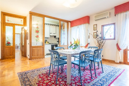 Foto Appartamento a Siena Vico Alto - San Miniato di 120 m² con 5 locali