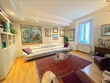 Foto Appartamento in viale dei Mille, Firenze Campo di Marte di 160 m²