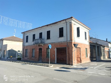 Foto Casa indipendente in VIA CELLA  440, Ravenna di 343 m² con 5 locali