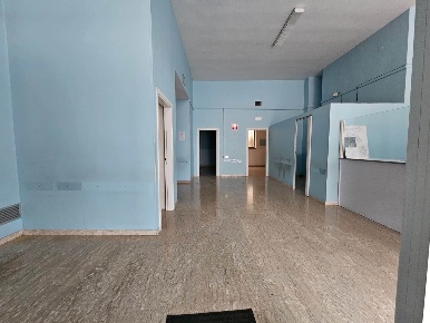 Foto Ufficio a Altamura di 180 m² con 4 locali in affitto
