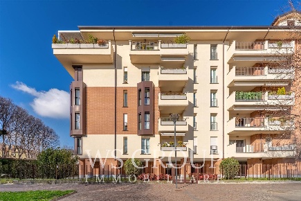 Foto Garage in Via Bramante da Urbino 14, Monza Buonarroti di 23 m²