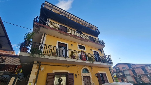 Foto Appartamento in via VI retta levante 8, Belpasso Centro di 130 m²