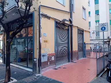 Foto Negozio a Salerno Irno - Brignano di 50 m² con 1 locali in affitto
